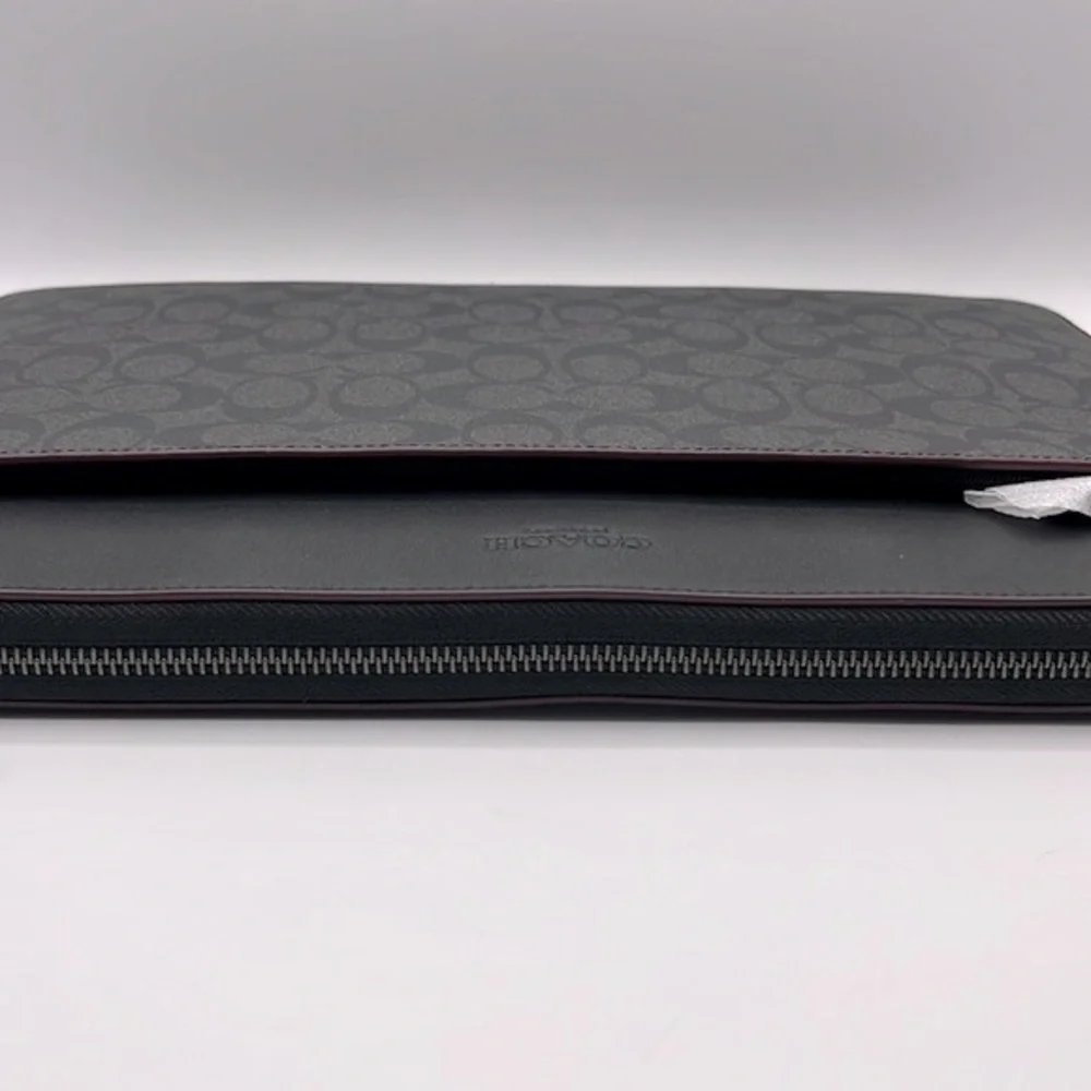 Coach Zip Around Laptop Case - Picture 3 of 8